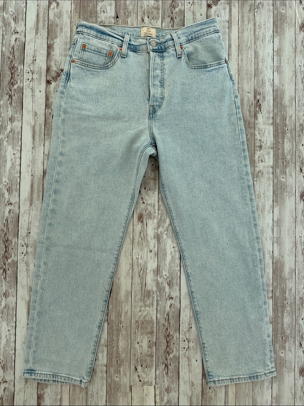 Levi's Women's 501 CROP Jeans Light Blue Wash sz 29 Button Fly Straight Soft EUC